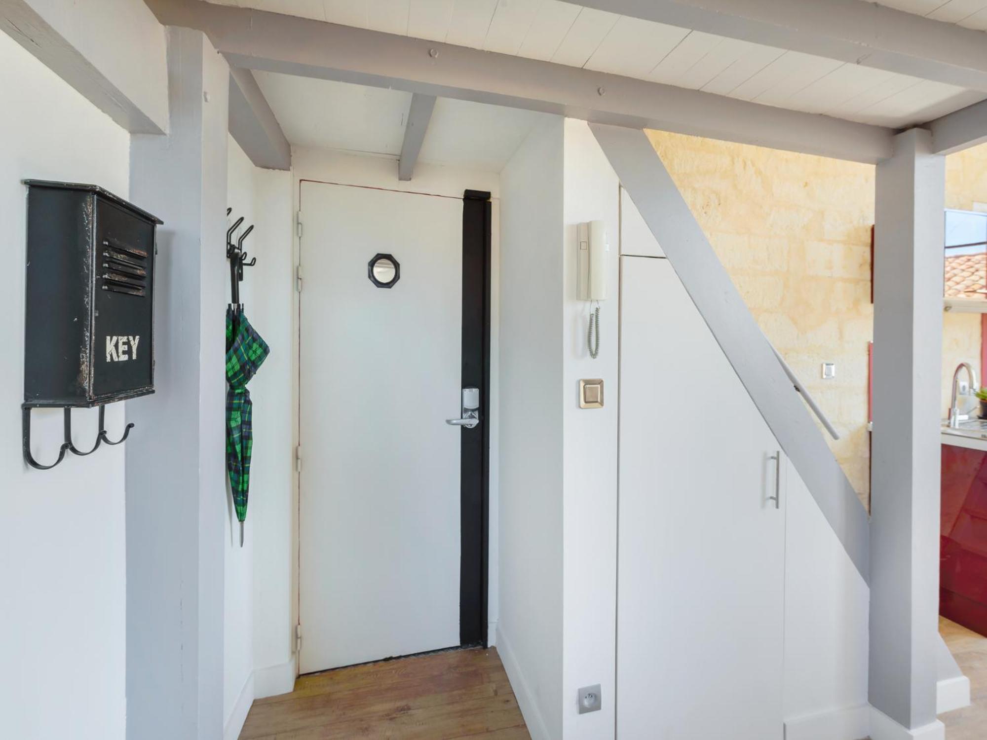 Rare Loft Vue Sur Les Toits - Suites Gaya Centre Historique Монпелие Стая снимка